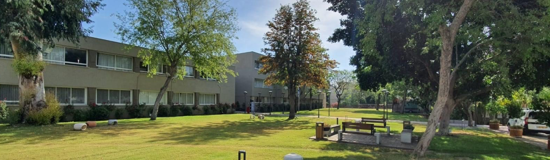 קאבר תמונת כניסה-דסקטופ